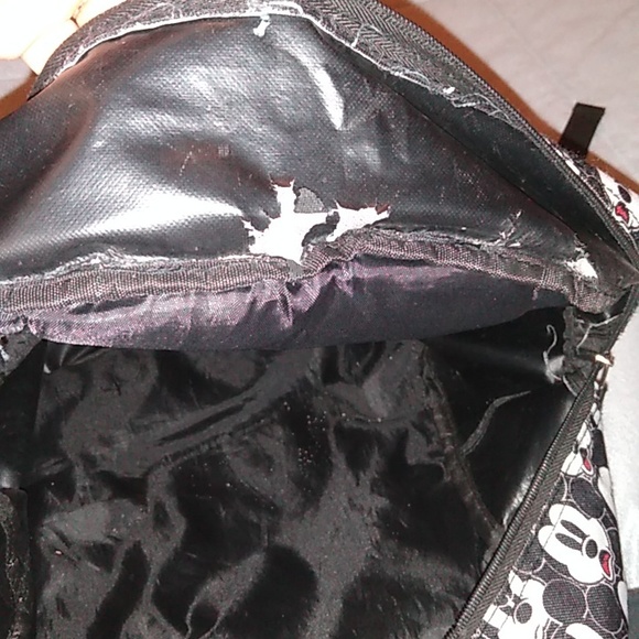 🐭 Mickey Mouse Backpack 🐭 - Picture 12 of 13